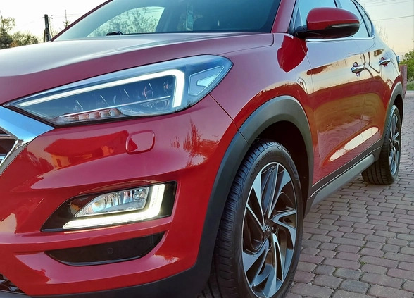 Hyundai Tucson cena 93800 przebieg: 120000, rok produkcji 2019 z Dobrzyca małe 631